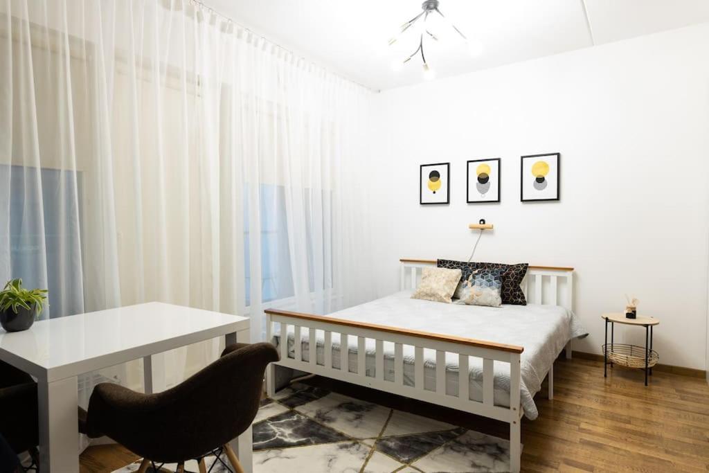 Modern & Cozy Place In The Very Heart Of ทาลลินน์ ภายนอก รูปภาพ